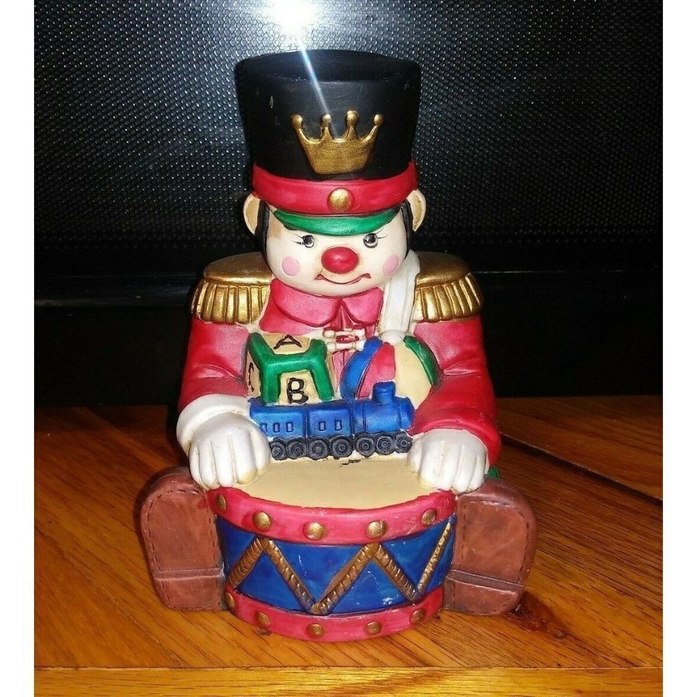 VTG Drummer Boy/Soldier statue CERAMIC 6.5" Sitting MULTICOLOR Christmas RARE